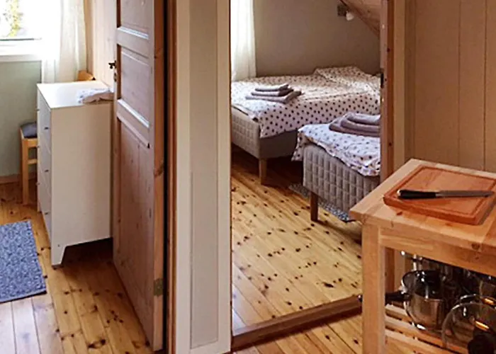 7 Person In Bru-by Traum Bru